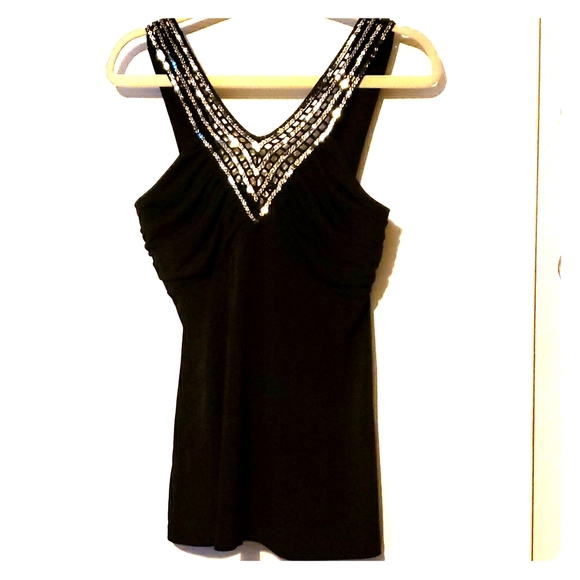 Studio Y Tops - Top